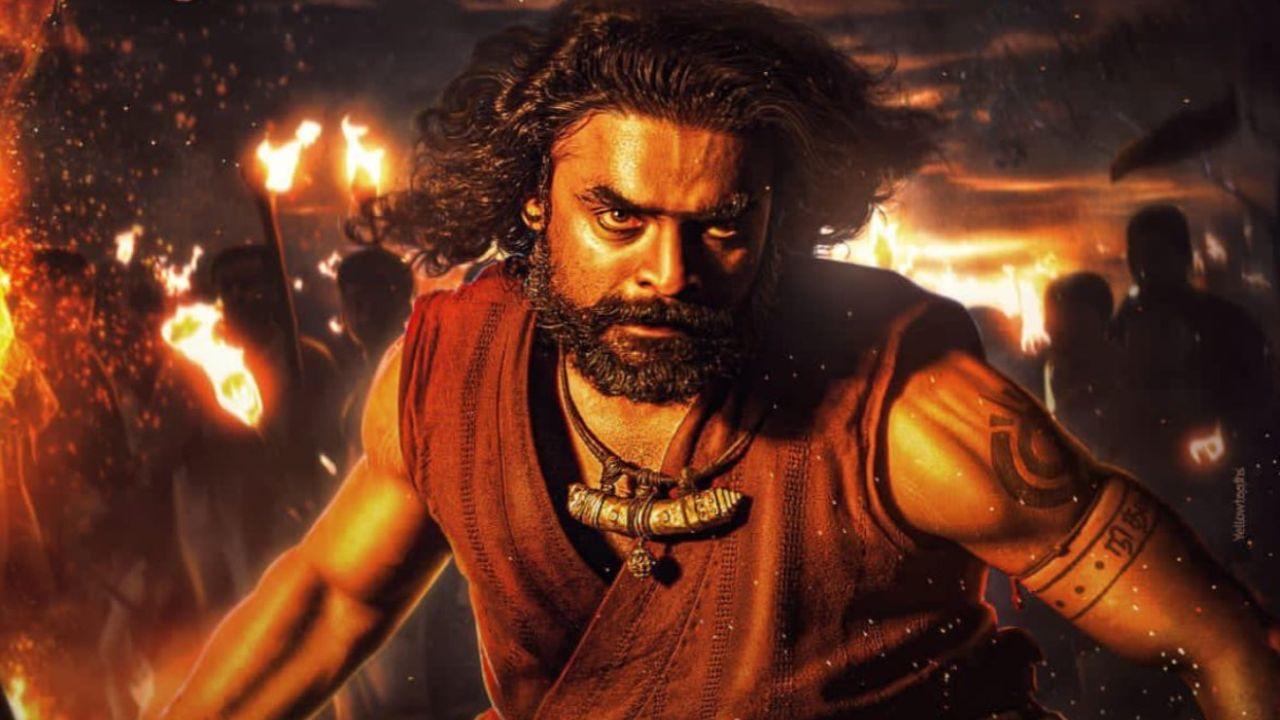 ajaynte randam moshanam release date